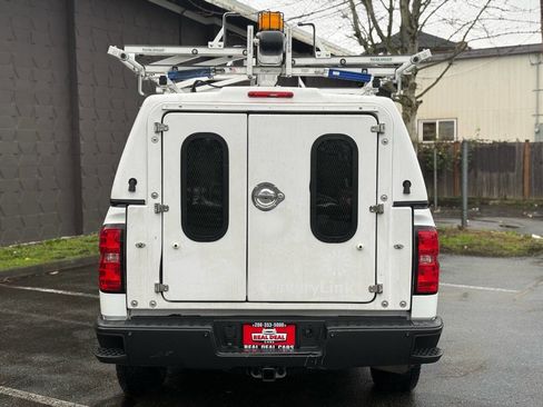 Used 2014 Chevrolet Silverado 1500 W/T w/ Trailering Package image 4