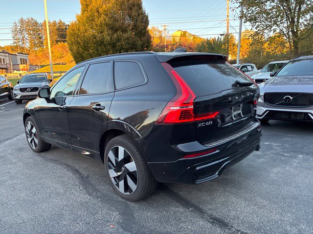 Used 2024 Volvo XC60 T8 Ultimate w/ Protection Package Premier AWD/4WD image 17