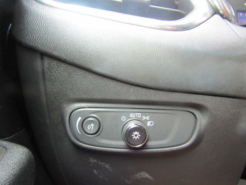 Used 2023 Chevrolet Equinox LT w/ LPO, Floor Liner Package AWD/4WD image 12