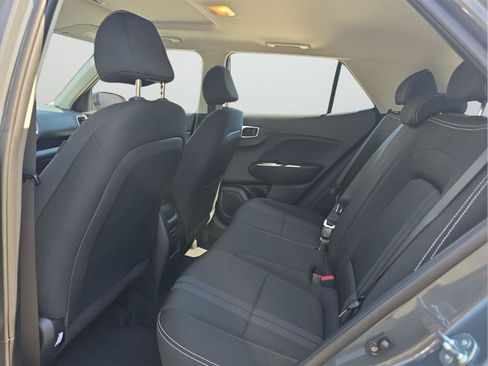 Certified 2025 Hyundai Venue SEL FWD image 18