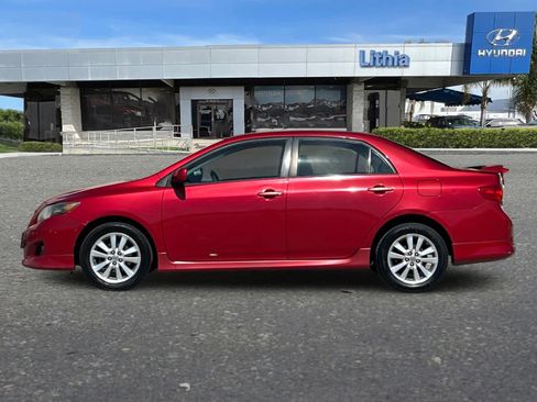 Used 2010 Toyota Corolla S image 6