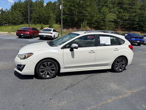 Used 2016 Subaru Impreza 2.0i Sport Premium AWD/4WD image 3