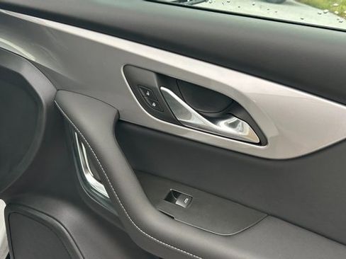 New 2025 Chevrolet Blazer LT w/ Midnight/Sport Edition image 47