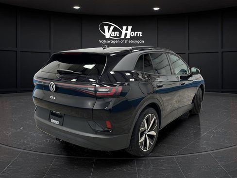 Used 2023 Volkswagen ID.4 Pro S image 7