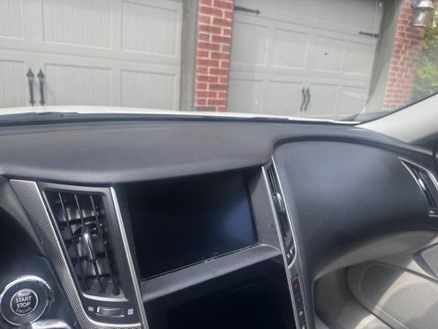 Used 2017 INFINITI Q50 Sport image 27