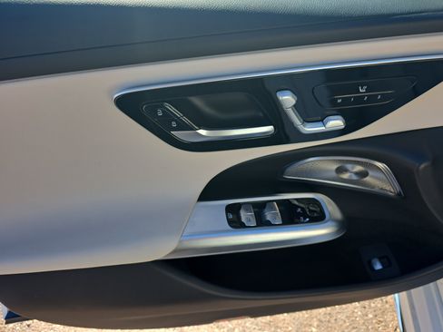 Used 2024 Mercedes-Benz E 450 E 450 image 17