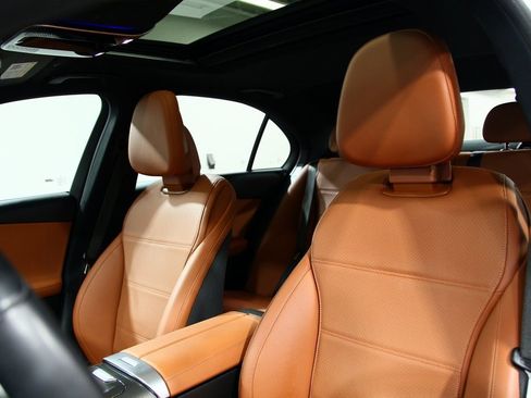 Used 2023 Mercedes-Benz C 300 4MATIC Sedan image 17