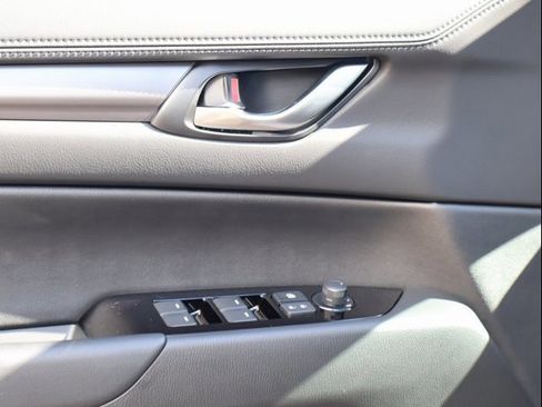 New 2025 MAZDA CX-5 AWD 2.5 S w/ Preferred Package image 23