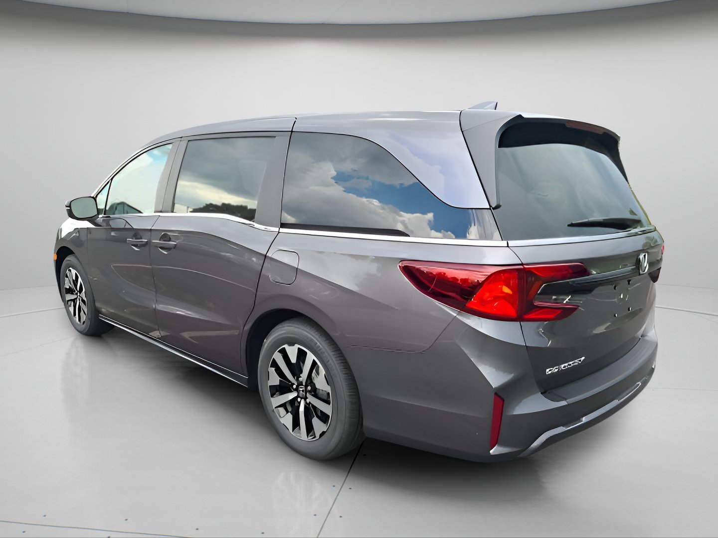 New 2027 Honda Odyssey EX-L image 4