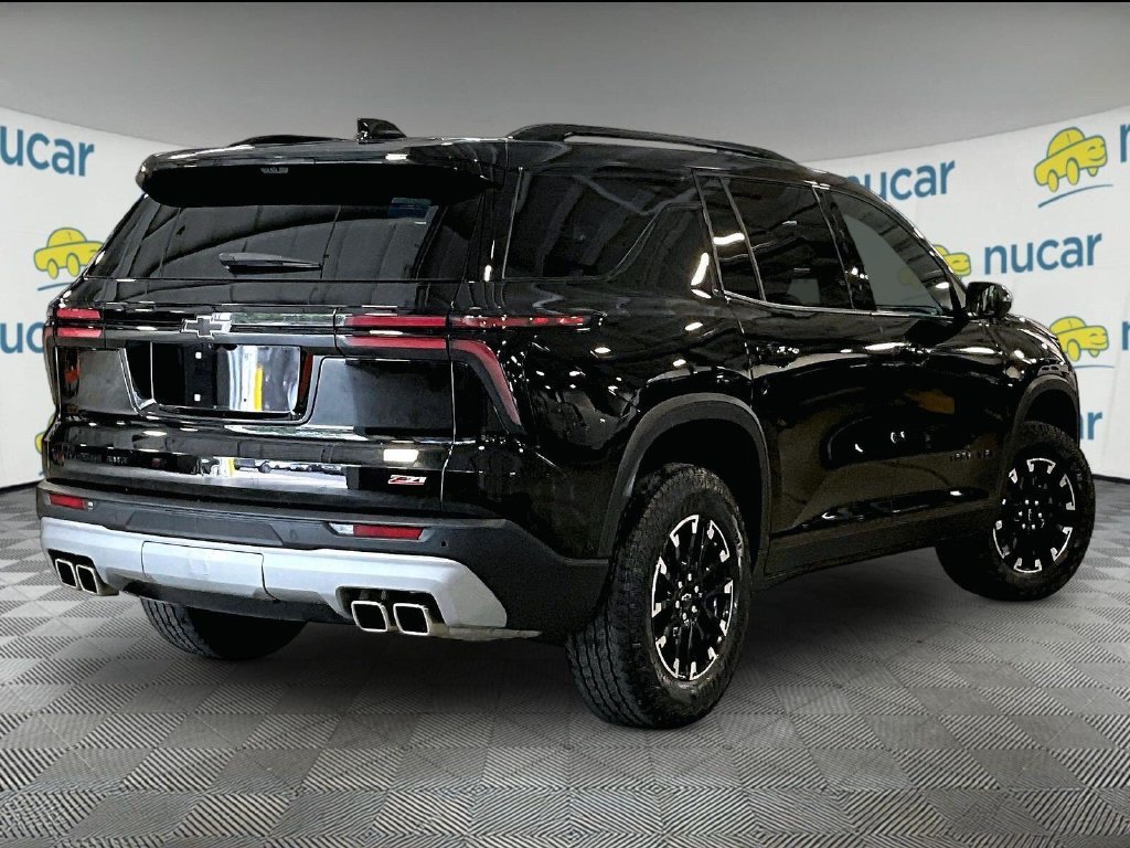 Used 2024 Chevrolet Traverse Z71 w/ Enhanced Driving Package AWD/4WD image 6