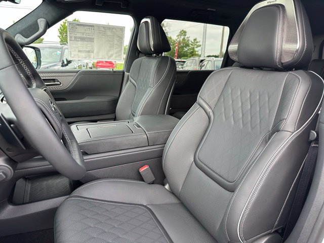 New 2027 INFINITI QX80 Autograph w/ Premium Cargo Package AWD/4WD image 28