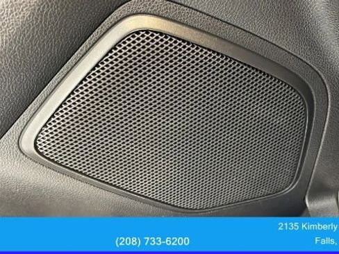 Used 2015 Ford Explorer XLT w/ Equipment Group 202B AWD/4WD image 16