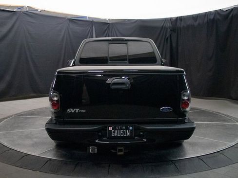 Used 2002 Ford F150 Lightning image 11