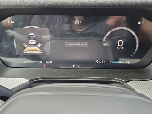 New 2026 Jeep Cherokee Limited image 17