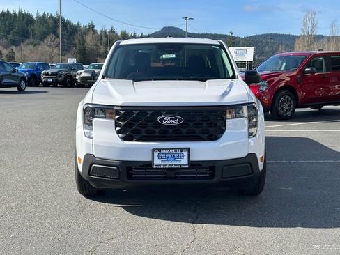 Used 2025 Ford Maverick XL w/ 4K Tow Package AWD/4WD image 7