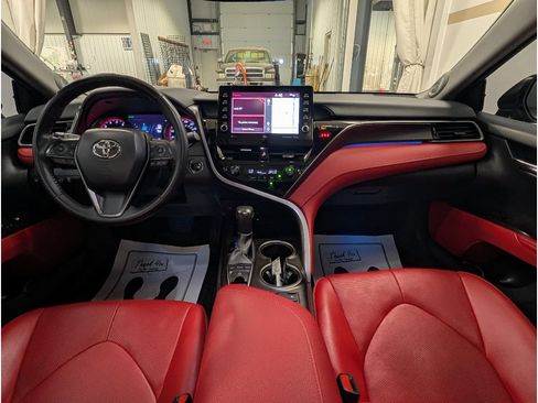 Used 2024 Toyota Camry XSE w/ Navigation Package FWD image 9