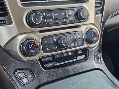 Used 2017 GMC Yukon Denali w/ Open Road Package AWD/4WD image 27
