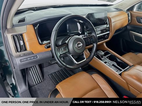 Certified 2024 Nissan Pathfinder Platinum w/ Cargo Package image 9