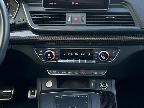 Used 2019 Audi SQ5 Prestige w/ Prestige Package AWD/4WD image 30