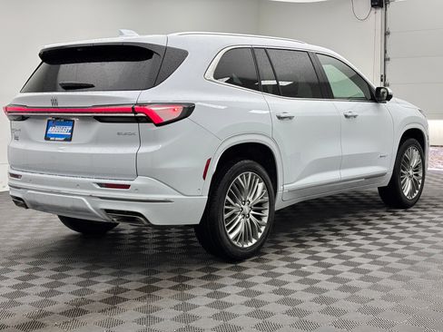 New 2027 Buick Enclave Avenir w/ LPO, Floor Liner Package AWD/4WD image 11