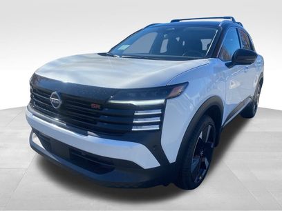New 2026 Nissan Kicks SR