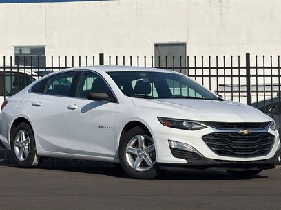Used 2021 Chevrolet Malibu LS