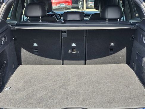 Certified 2026 Mercedes-Benz GLC 300 4MATIC image 17