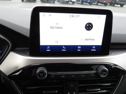 Certified 2020 Ford Escape SE Sport image 10