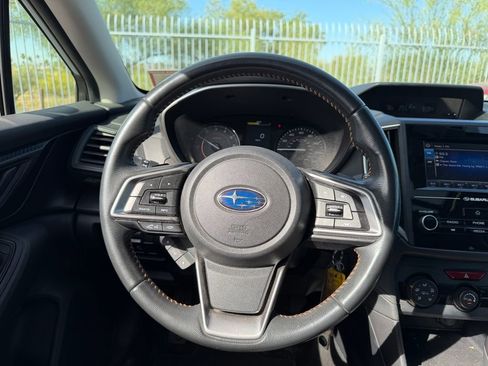 Used 2018 Subaru Crosstrek 2.0i Premium image 8