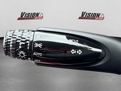 Certified 2025 Hyundai Elantra Sport image 15