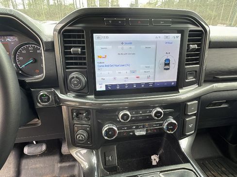 Used 2023 Ford F150 XLT w/ Equipment Group 302A High image 31