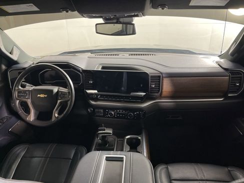 Certified 2022 Chevrolet Silverado 1500 High Country image 17