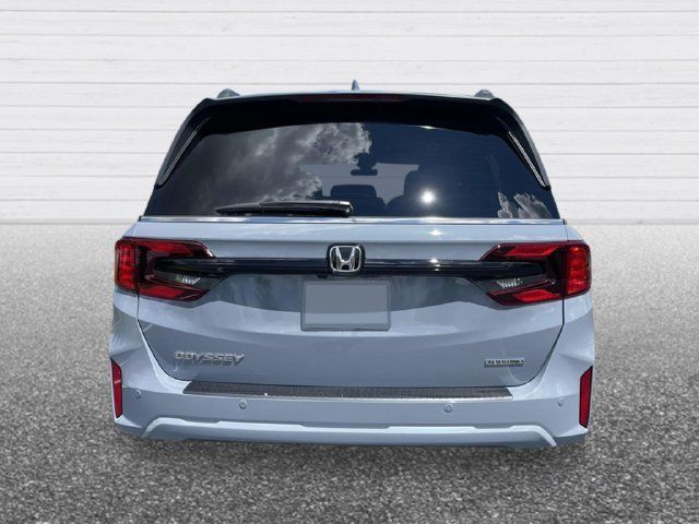 New 2026 Honda Odyssey Touring image 4