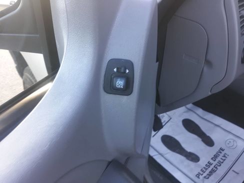 Used 2003 Ford Explorer Sport XLS image 12