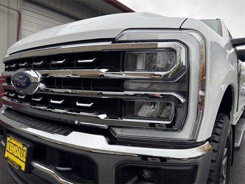 Used 2024 Ford F350 Lariat w/ Camper Package image 26