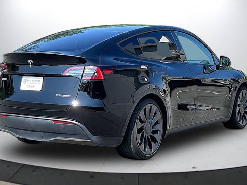 Used 2025 Tesla Model Y Performance AWD/4WD image 9