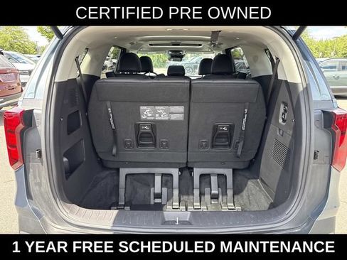 Used 2025 Kia Carnival SX w/ SX Dark Edition Package FWD image 12