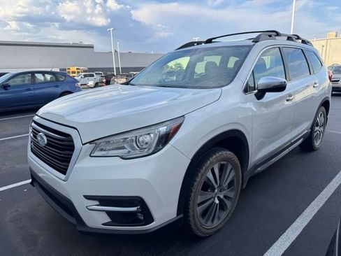 Used 2022 Subaru Ascent Touring w/ Popular Package #2A AWD/4WD image 1
