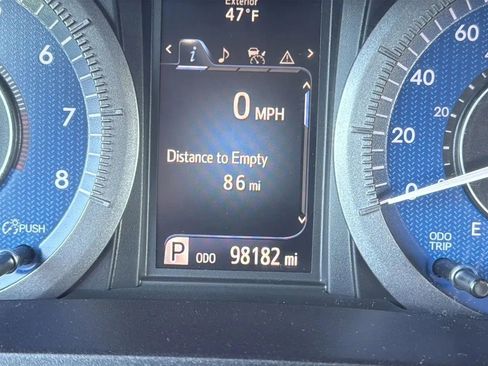 Used 2020 Toyota Sienna LE FWD image 17