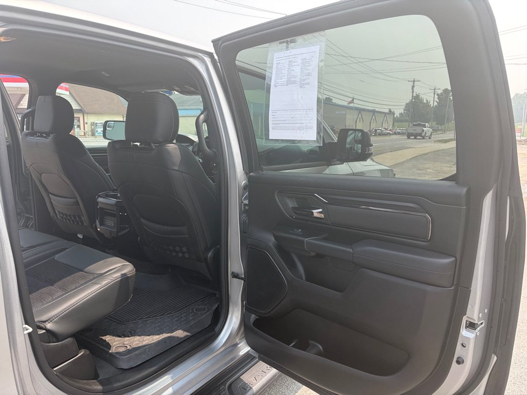 Used 2024 RAM 1500 Big Horn AWD/4WD image 25