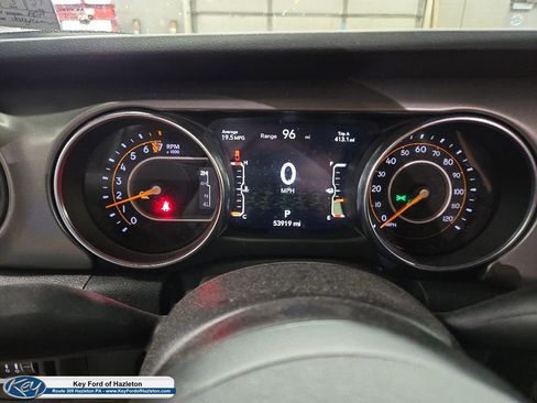 Used 2021 Jeep Gladiator Sport AWD/4WD image 33