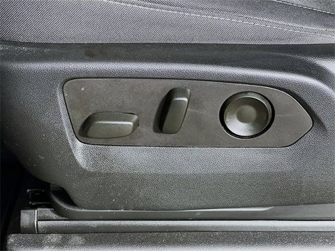 Used 2022 Chevrolet Silverado 1500 RST w/ Z71 Off-Road Package image 11