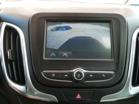 Used 2018 Chevrolet Equinox LT AWD/4WD image 27