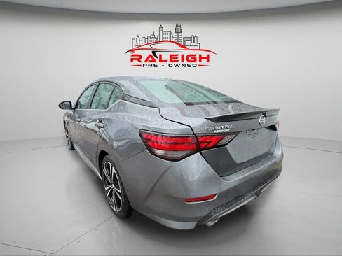 Used 2023 Nissan Sentra SR w/ Electronics Package image 3