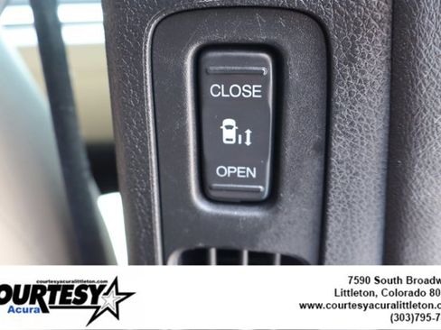 Used 2019 Honda Odyssey Elite image 31