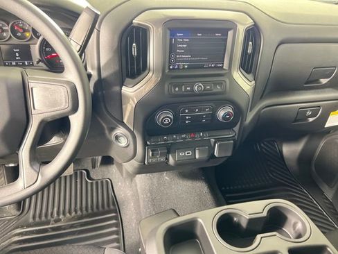 New 2026 Chevrolet Silverado 1500 Custom AWD/4WD image 16