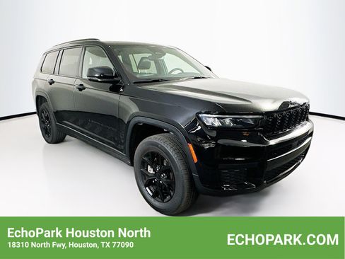 Used 2024 Jeep Grand Cherokee L Laredo AWD/4WD image 1