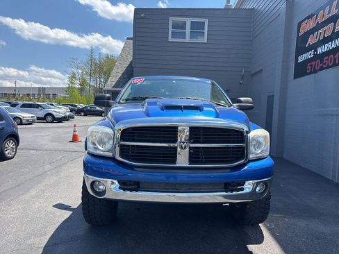 Used 2008 Dodge Ram 1500 Truck SLT AWD/4WD image 2