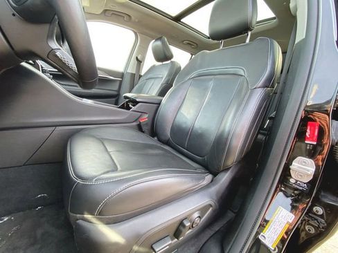 Used 2021 Jeep Grand Cherokee L Limited w/ Luxury Tech Group II image 20