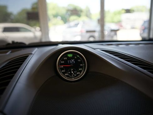 Used 2014 Porsche Cayenne S AWD/4WD image 35